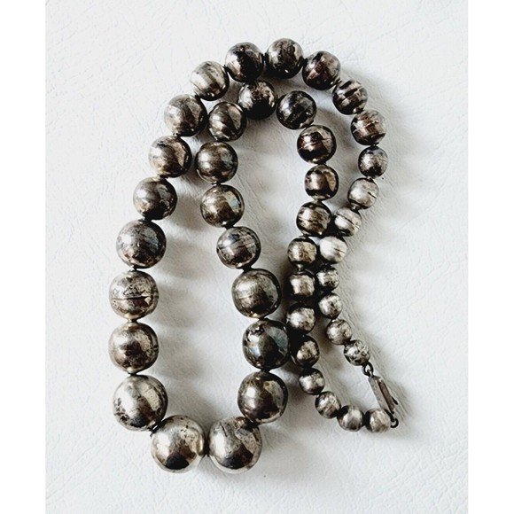 Taxco Jewelry Vtg Sterling Silver Graduated Bead Ball Heavy 2g
